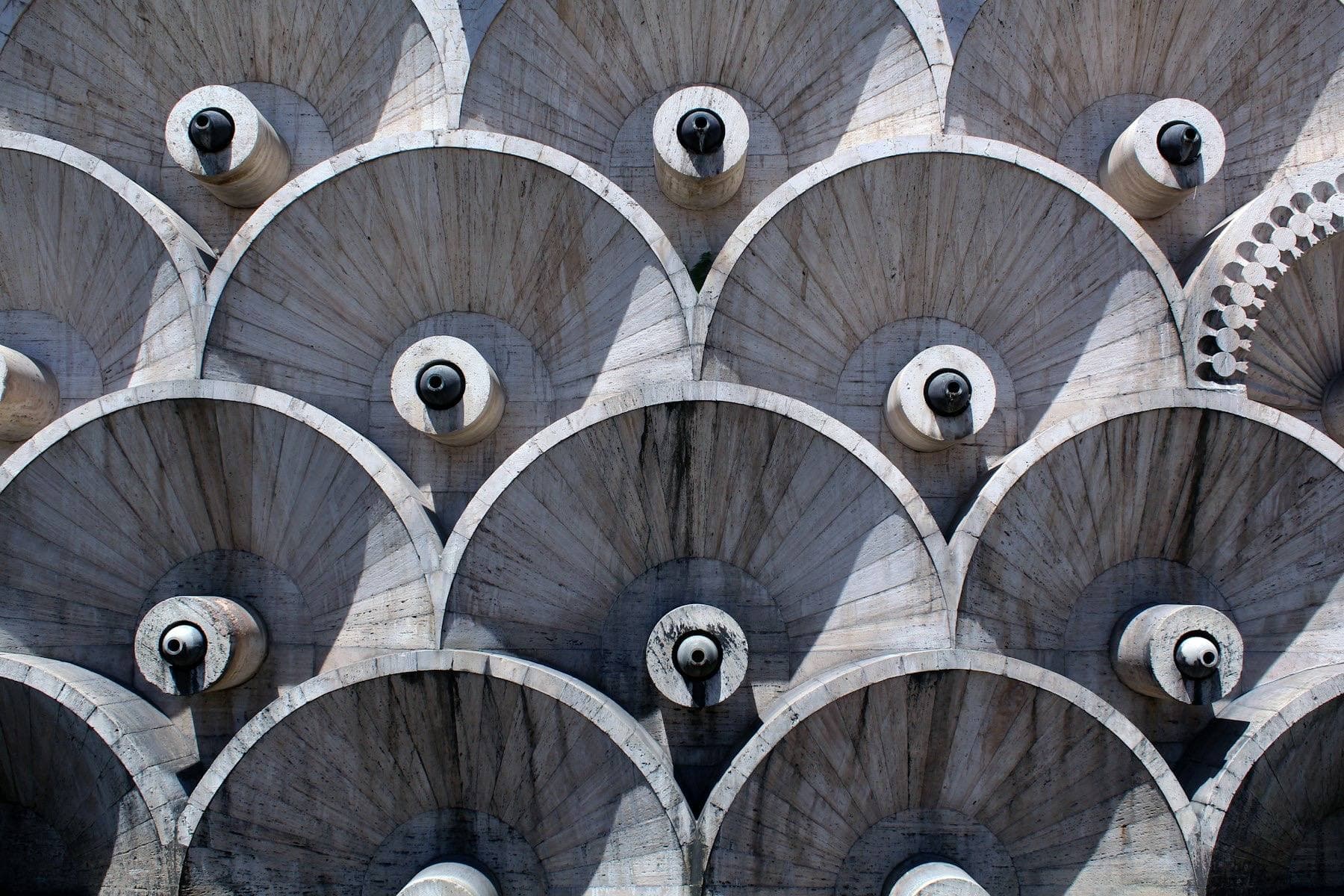 Détail architectural de la Cascade d’Erevan